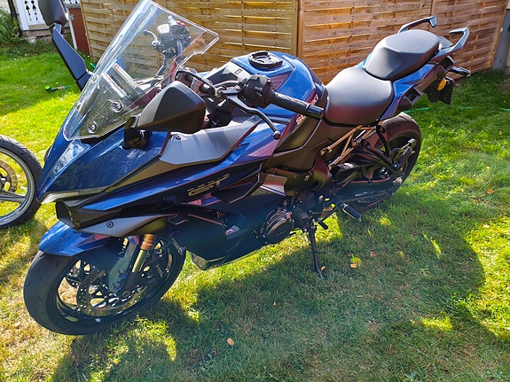 Suzuki GSX-S1000GT 3 of 6