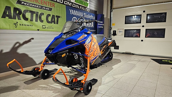 Yamaha Sidewinder XTX 146 LE