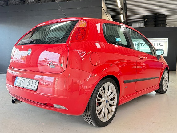 Fiat Grande Punto 7 of 24