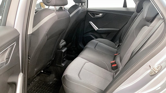 Audi Q2 11 of 12