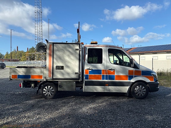 Mercedes-Benz Sprinter 319 4 of 27