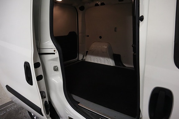 Fiat Doblo 12 of 15