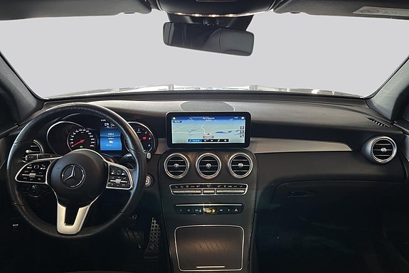 Mercedes-Benz GLC300 de 7 of 21