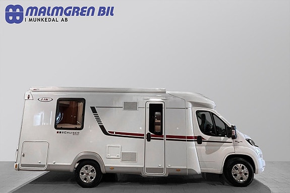 LMC 700 Cruiser Sport Queenbed AUTOMAT Solcell Cykelställ 2 of 30
