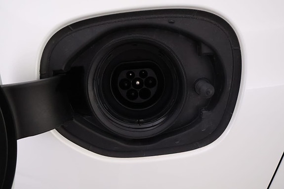 Volvo XC60 18 of 24