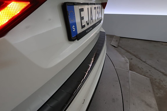 Volvo XC60 15 of 24