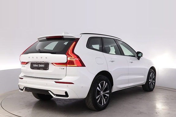 Volvo XC60 4 of 24