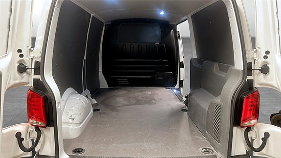 Volkswagen Transporter 12 of 12
