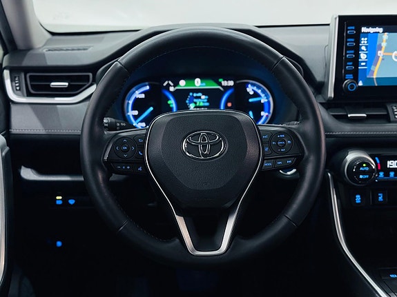 Toyota RAV4 19 of 22