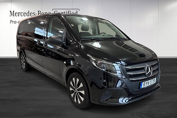 Mercedes-Benz eVito Tourer 4 of 26