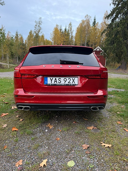 Volvo V60 3 of 7