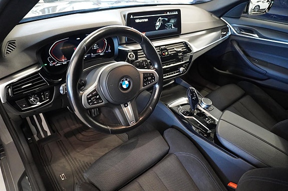BMW 520d 9 of 11