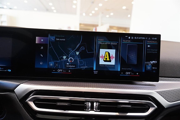 BMW 330e 16 of 19