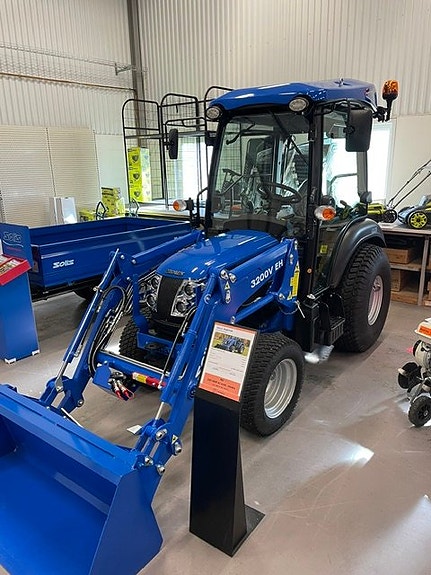 Kompakttraktor Solis 26 HST Hytt KAMPANJ PRIS 2 of 7
