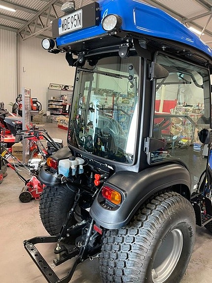 Kompakttraktor Solis 26 HST Hytt KAMPANJ PRIS 4 of 7