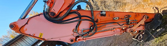 Hitachi EX165W -2001 11 of 12