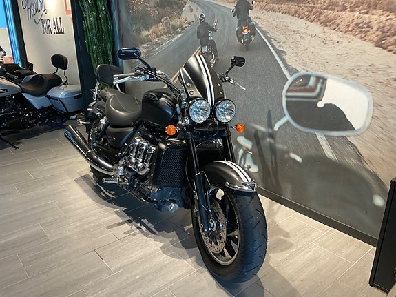 Triumph Rocket 3 Roadster Kampanj 1,95% ränta 2 of 6