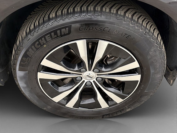 Volvo XC60 30 of 30
