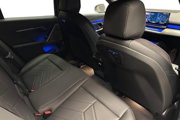 BMW 530e 13 of 14