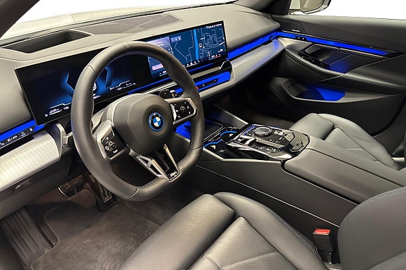 BMW 530e 8 of 14