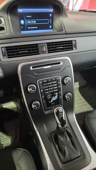 Volvo V70 15 of 20