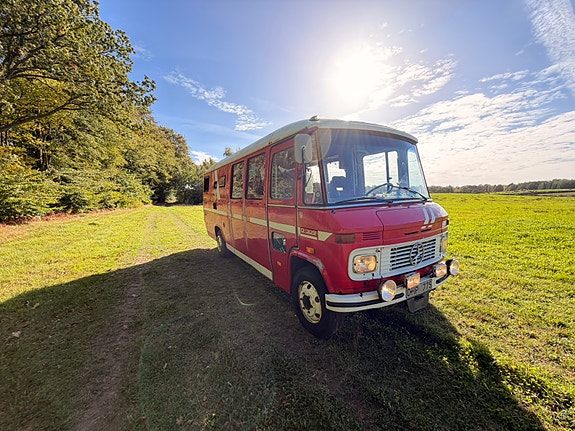 Mercedes-Benz O309 7 of 22