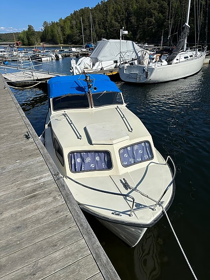 Fjord 23 1974 (ny motor) 3 of 14