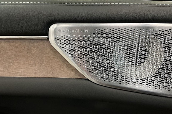 Volvo ES90 28 of 30