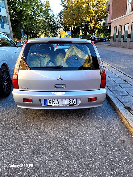 Mitsubishi Lancer 2 of 3