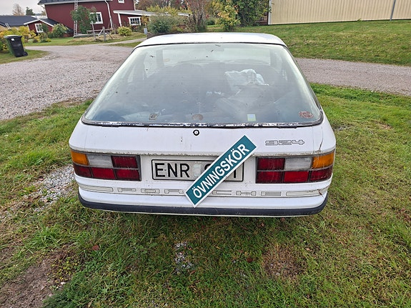 Porsche 924 4 of 4