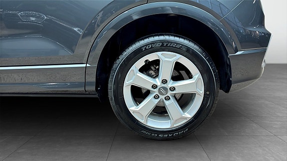 Audi Q2 6 of 12