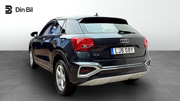 Audi Q2 3 of 12