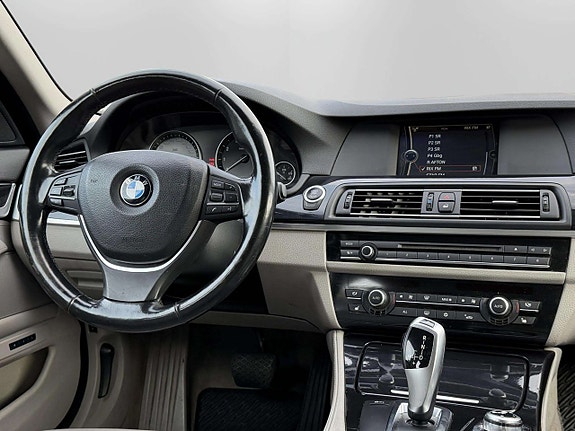 BMW 528 14 of 19