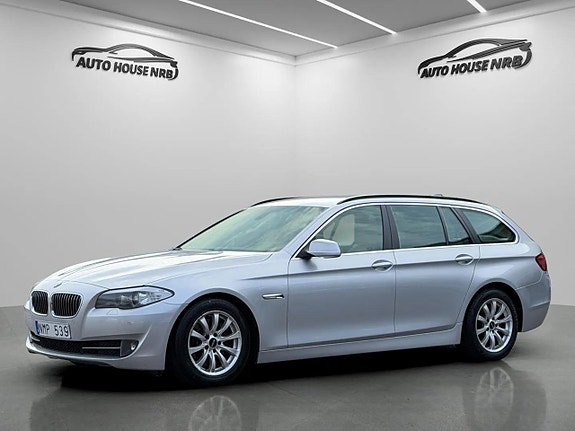 BMW 528 2 of 19