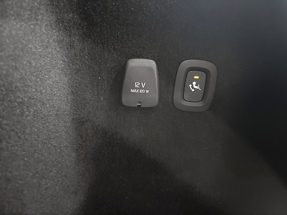 Volvo V60 11 of 21