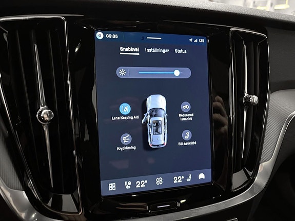 Volvo V60 21 of 21