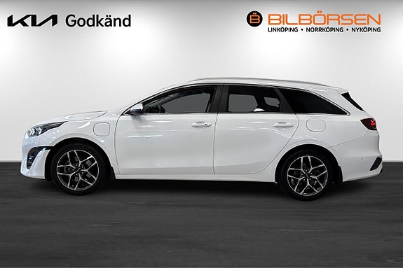 Kia Ceed 4 of 22