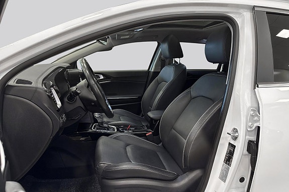Kia Ceed 10 of 22