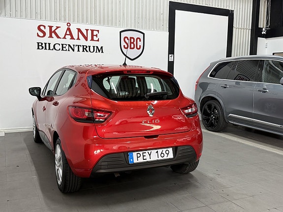 Renault Clio 6 of 11
