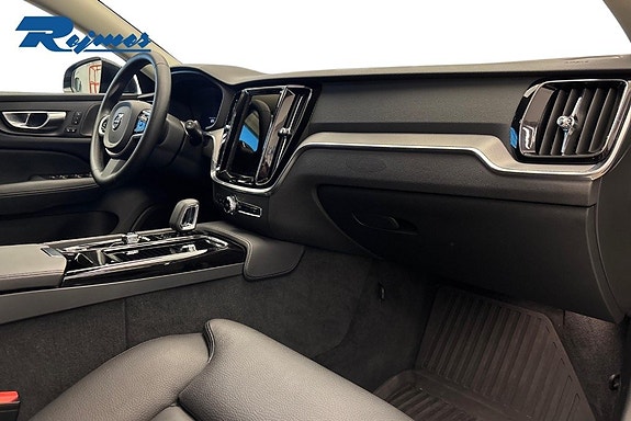 Volvo V60 5 of 23