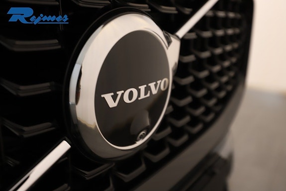 Volvo XC60 18 of 30