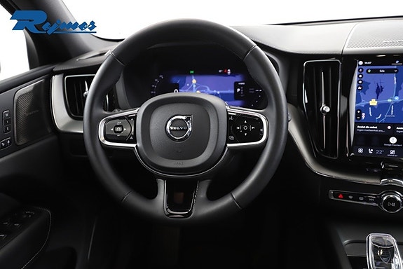 Volvo XC60 4 of 30