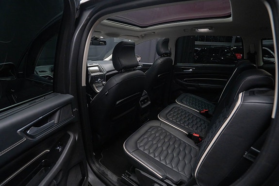 Ford S-MAX 21 of 25