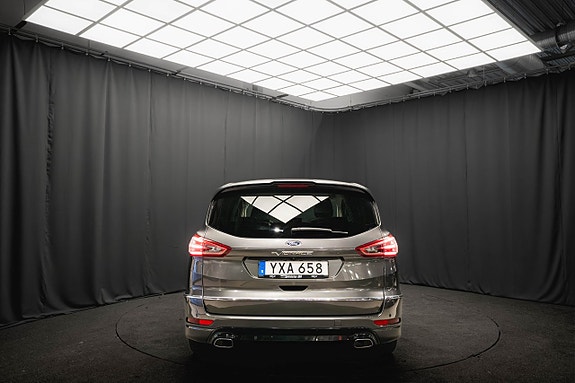 Ford S-MAX 7 of 25