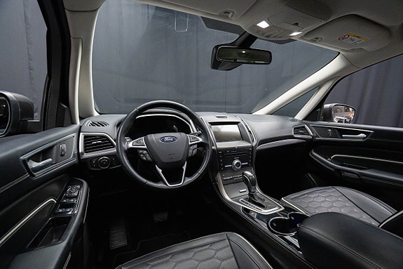 Ford S-MAX 11 of 25