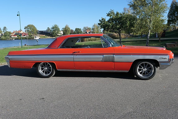 Oldsmobile Starfire 3 of 15