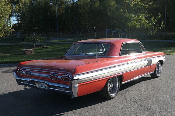 Oldsmobile Starfire 4 of 15