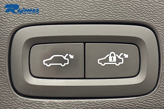 Volvo XC60 18 of 23
