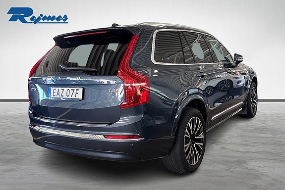 Volvo XC90 22 of 23