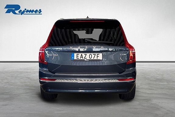 Volvo XC90 23 of 23